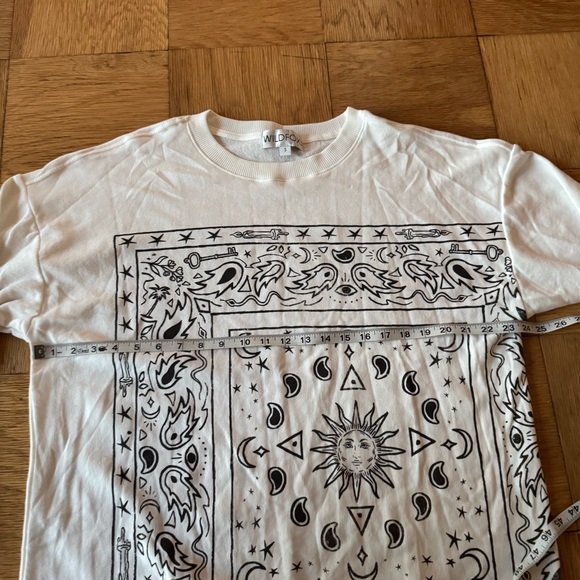 Wildfox Voodoo bandana Roadtrip Sweatshirt Small Oversized Black White - Picture 6 of 7